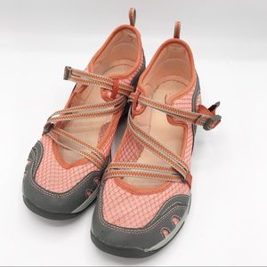 Chaco Active Slip On Strap Sandals Size 10